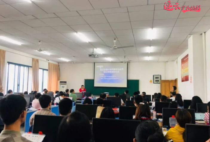 无人机编程：重庆市开展2019年青少年机器人及编程教育师资培训(图4)